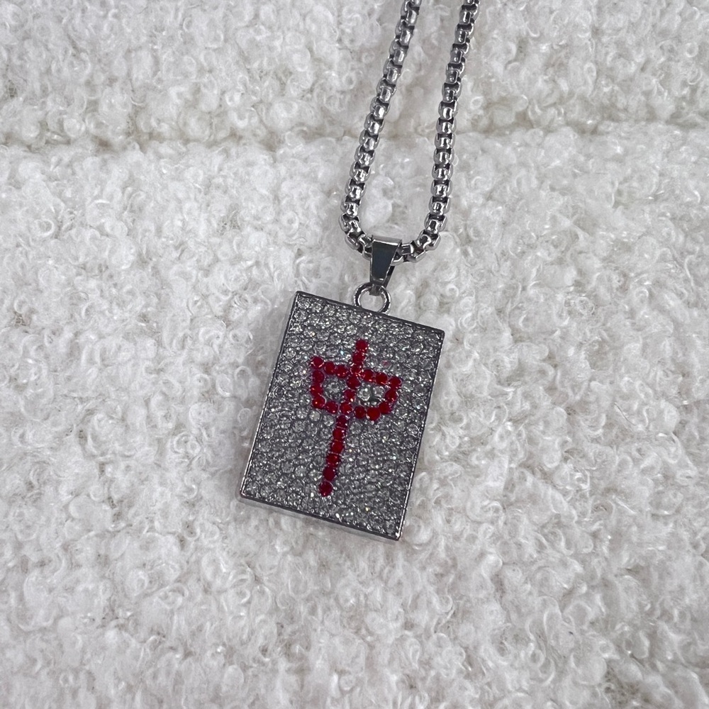 Street Style Fashion Necklace - Bold and Trendy Statement for Every Outfit